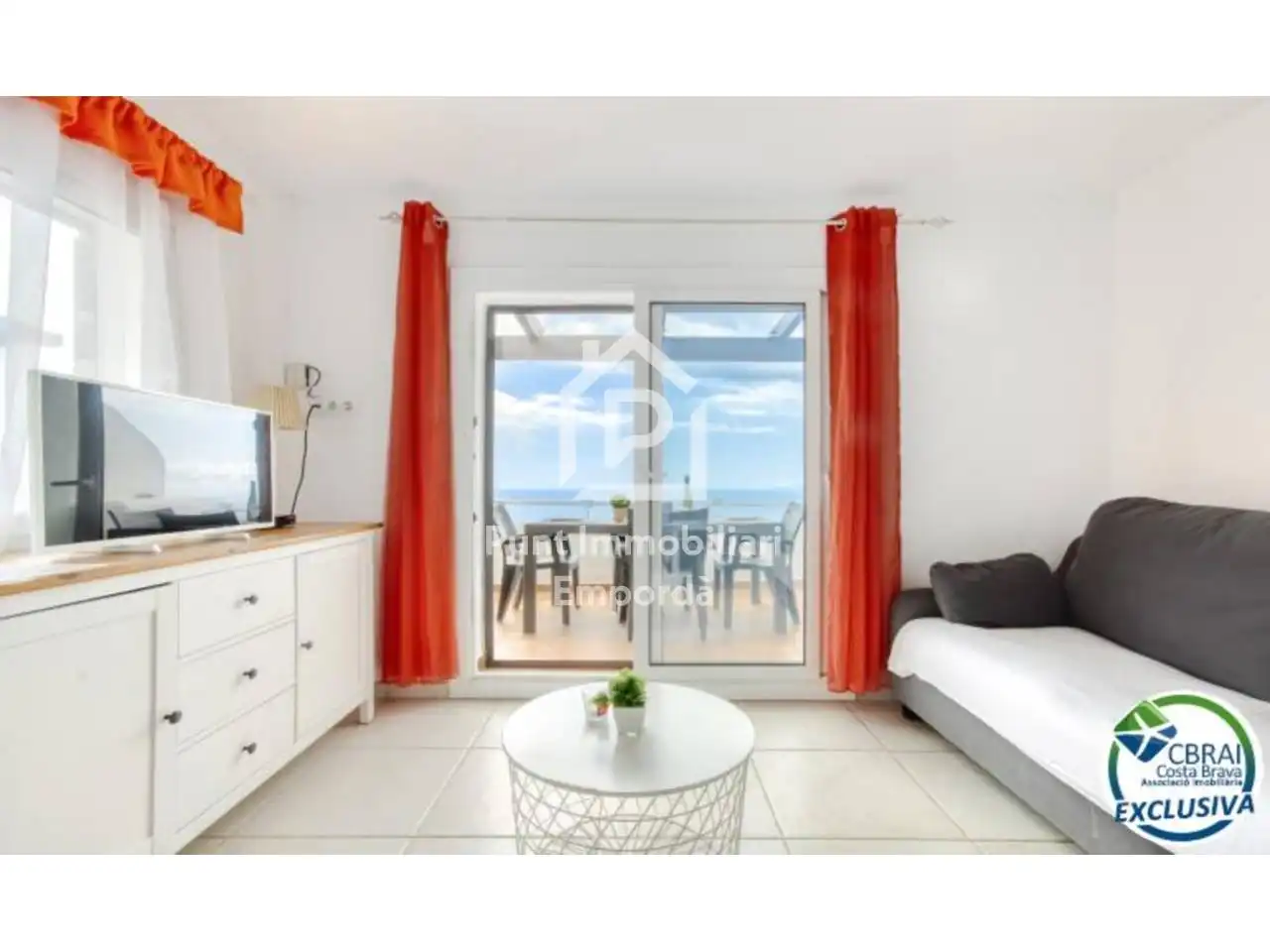 Dormitori de Apartament en venda en Roses amb Aire condicionat, Calefacció i Terrassa