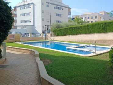 Appartement compact avec piscine à vendre à Moncófar Playa