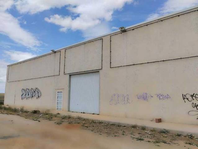 Nave industrial en Venta en Calle DISEMINADOS en Villadoz
