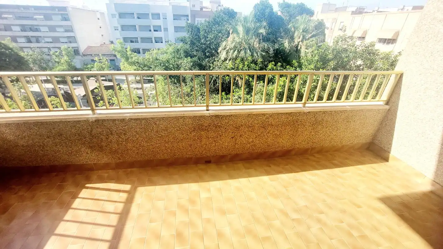 Pis amb ascensor de lloguer a Elche ciudad