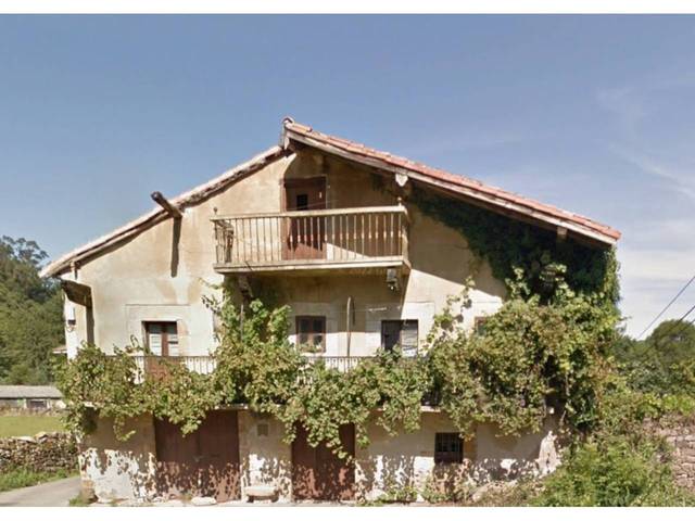 Casa-chalet en Venta en VILLACARRIEDO en Villacarriedo