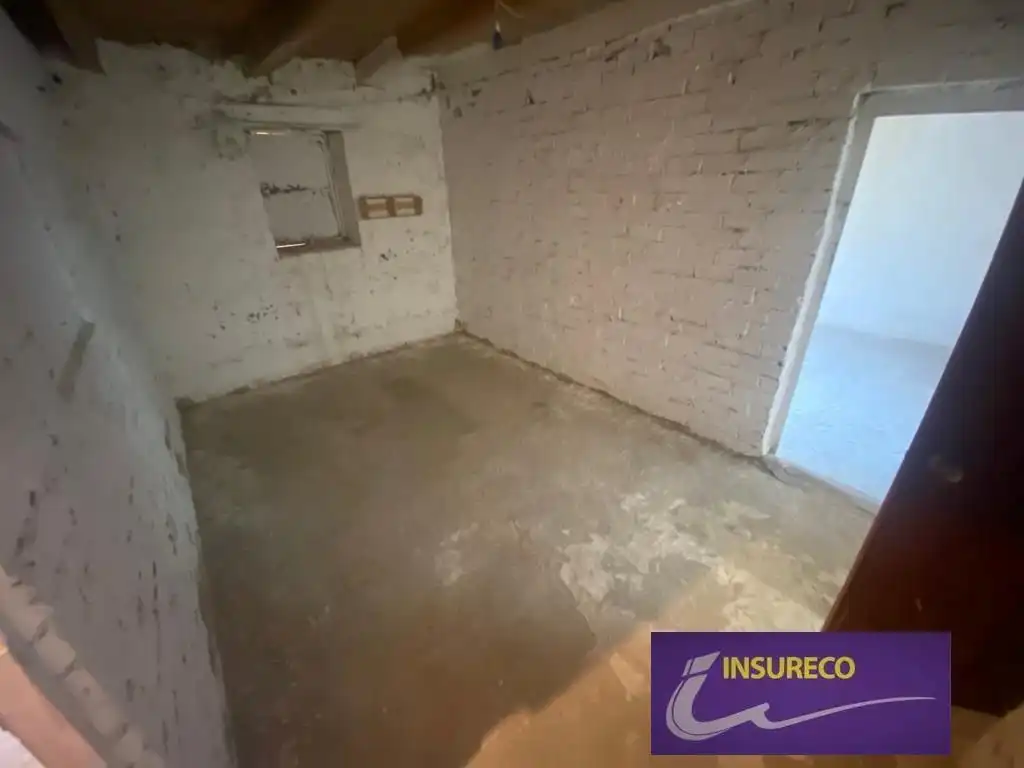 Casa o xalet en venda en Bustillo del Páramo amb Calefacció, Jardí privat i Moblat