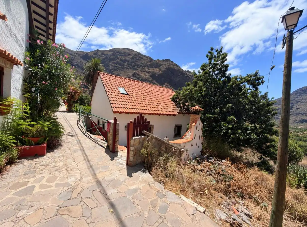 Vista exterior de Casa o chalet en venta en Valle Gran Rey con Jardín privado, Terraza y Amueblado