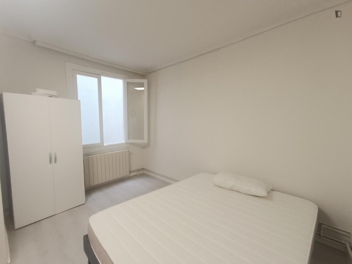 Apartment to share in Casco Antiguo