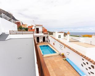 Vista exterior de Casa o xalet en venda en Garachico amb Terrassa i Piscina