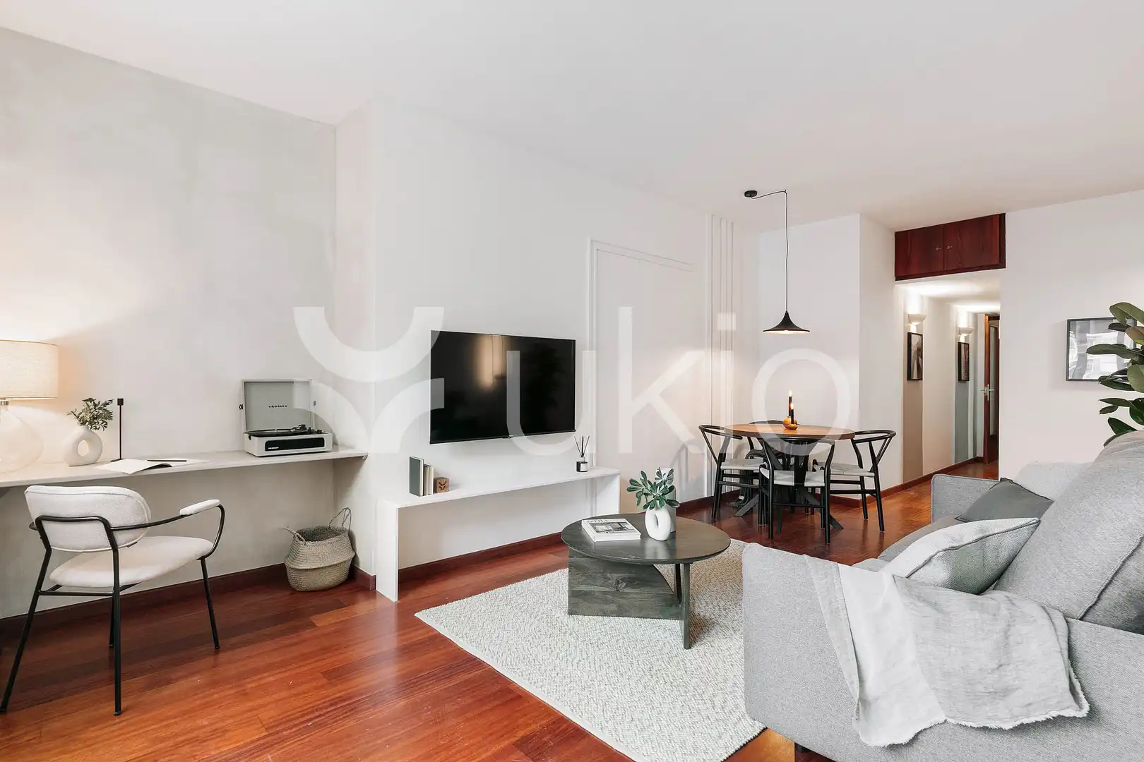 Sala de estar de Apartamento de alquiler en Barcelona con Aire acondicionado, Calefacción y Amueblado