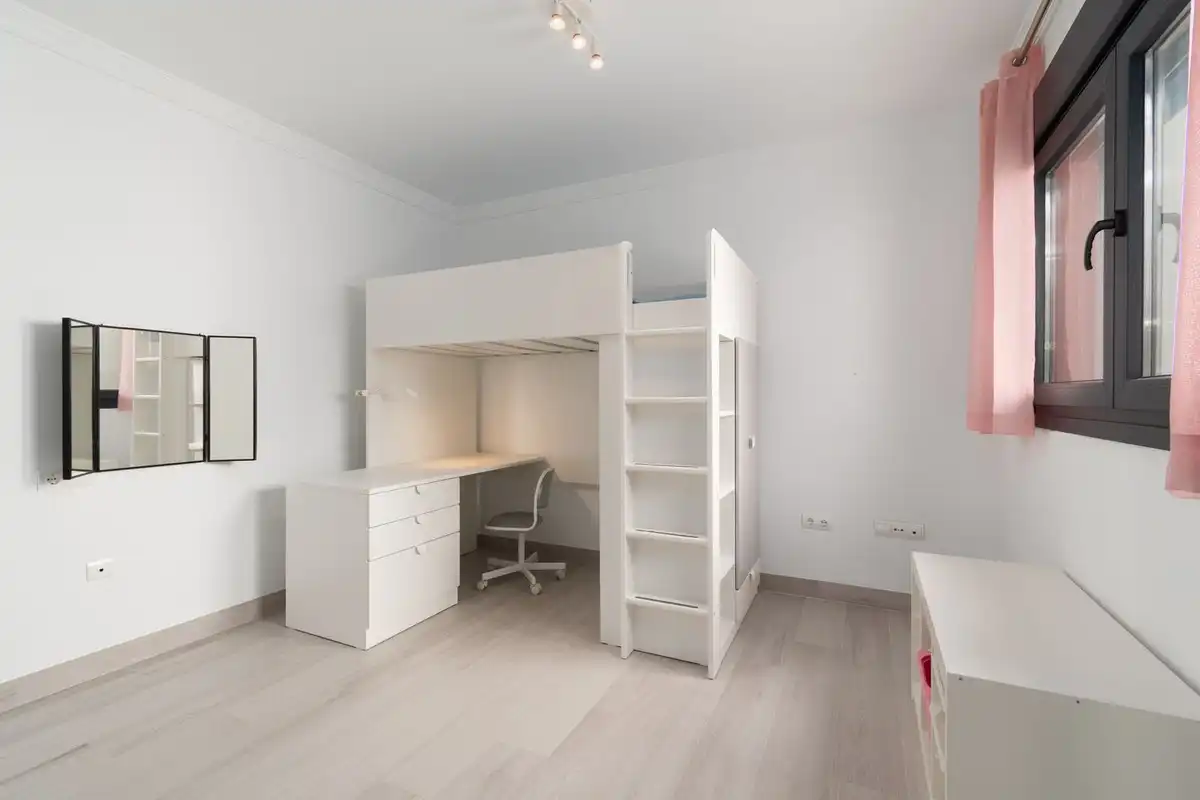 Habitación de Casa adosada en venta en Ojén con Terraza, Trastero y Piscina