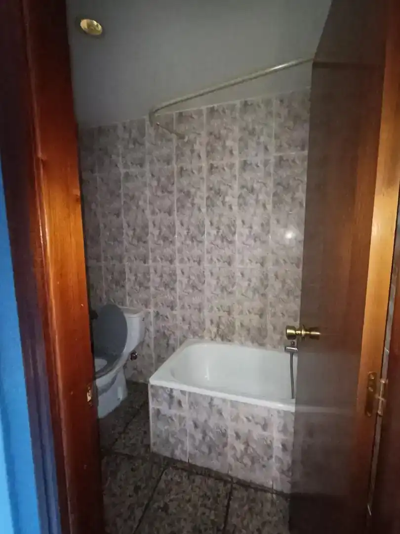 Baño de Casa adosada en venta en Arcos de Jalón con Trastero