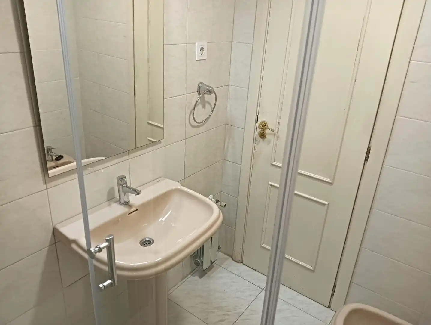 Baño de Piso en venta en Las Rozas de Madrid con Calefacción, Jardín privado y Piscina comunitaria