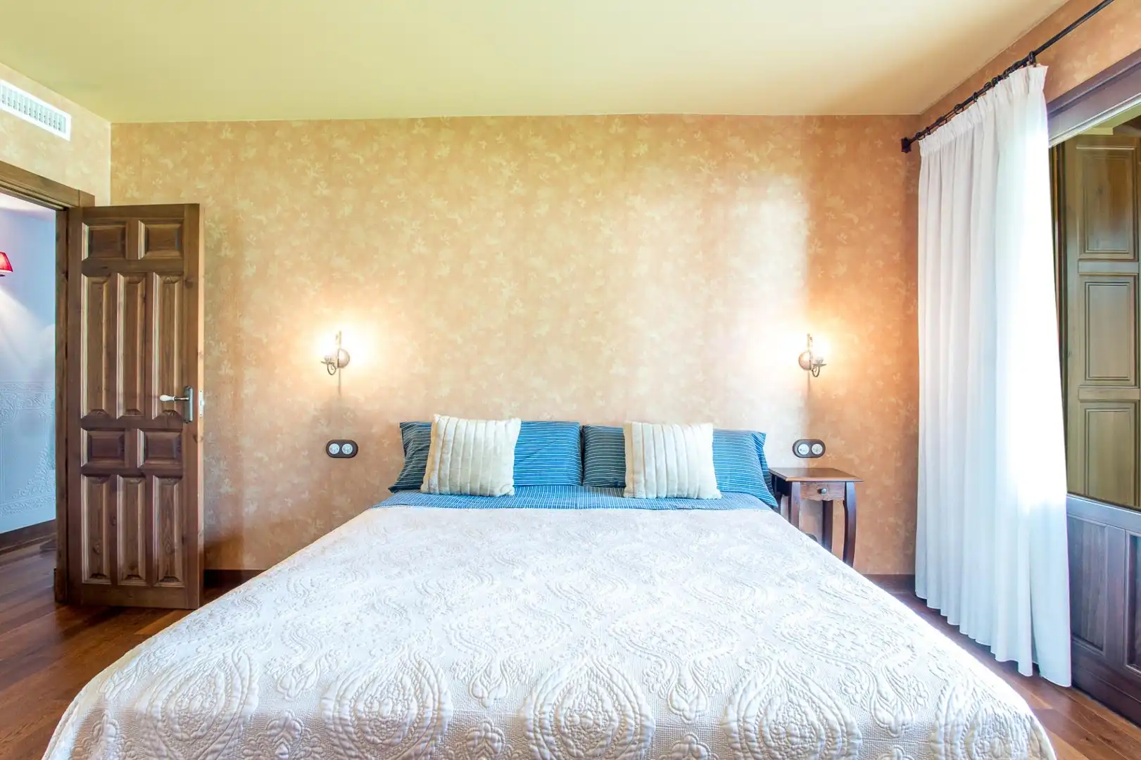 Schlafzimmer von Haus oder Chalet zum Verkauf in Molina de Segura mit Klimaanlage, Heizung und Privatgarten