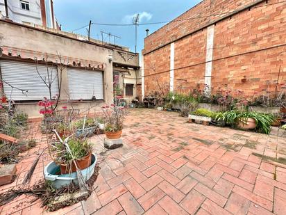 Terrassa de Casa adosada en venda en Santa Coloma de Gramenet amb Calefacció, Jardí privat i Terrassa