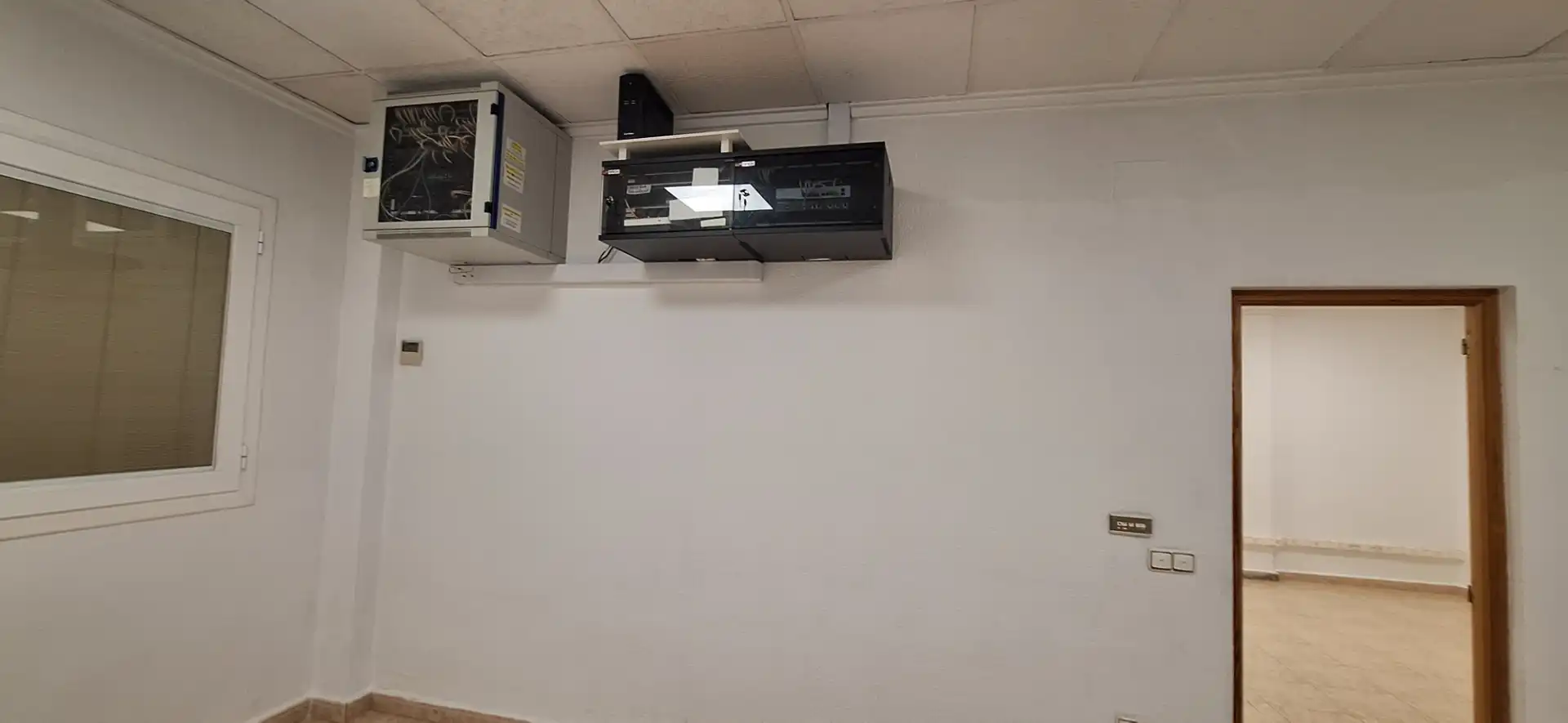 Fabrikhallen zur Miete in Picanya