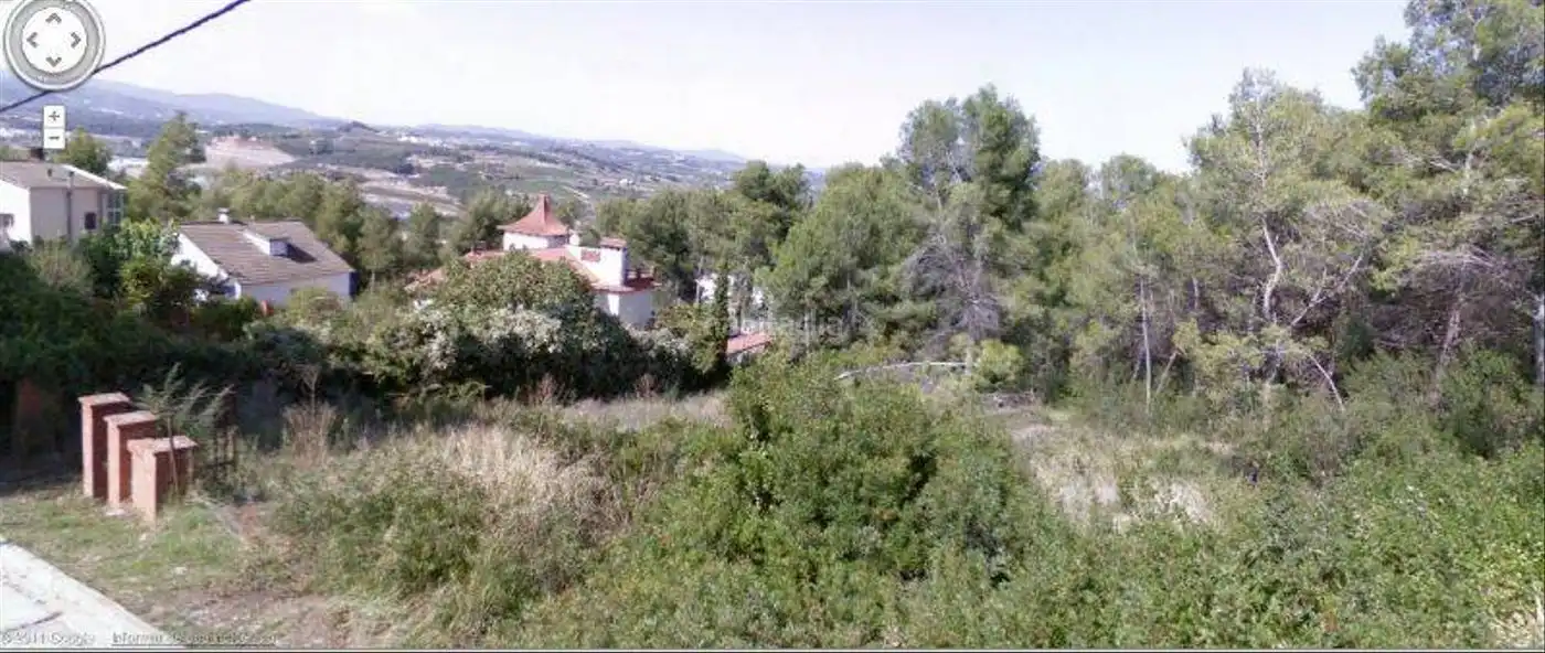 Wohnbaugrundstück zum Verkauf in Carrer de Sant Sadurni 48