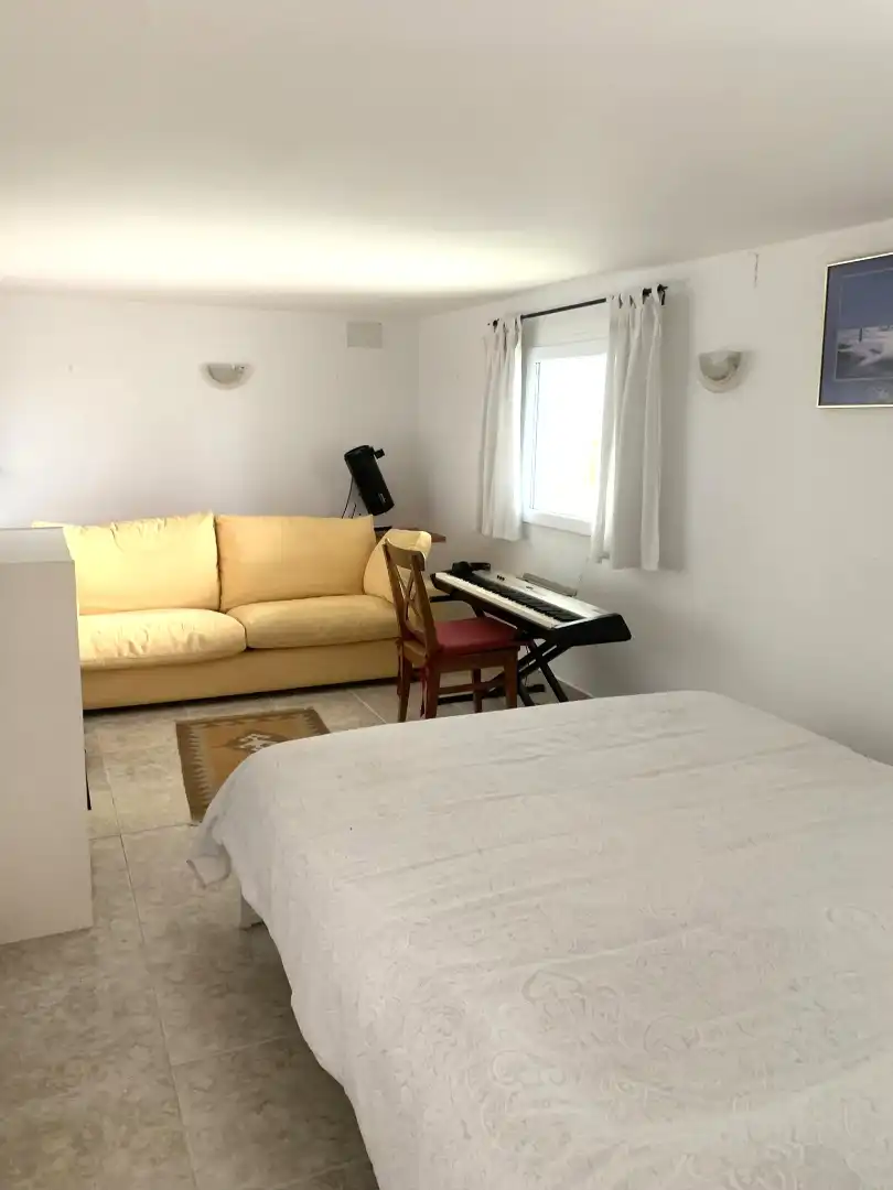 Habitación de Finca rústica en venta en El Perelló con Aire acondicionado, Calefacción y Jardín privado