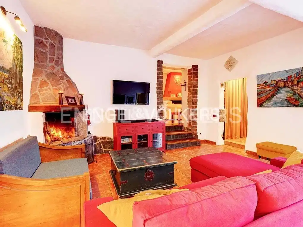 Houses for sale in Charco del Pino