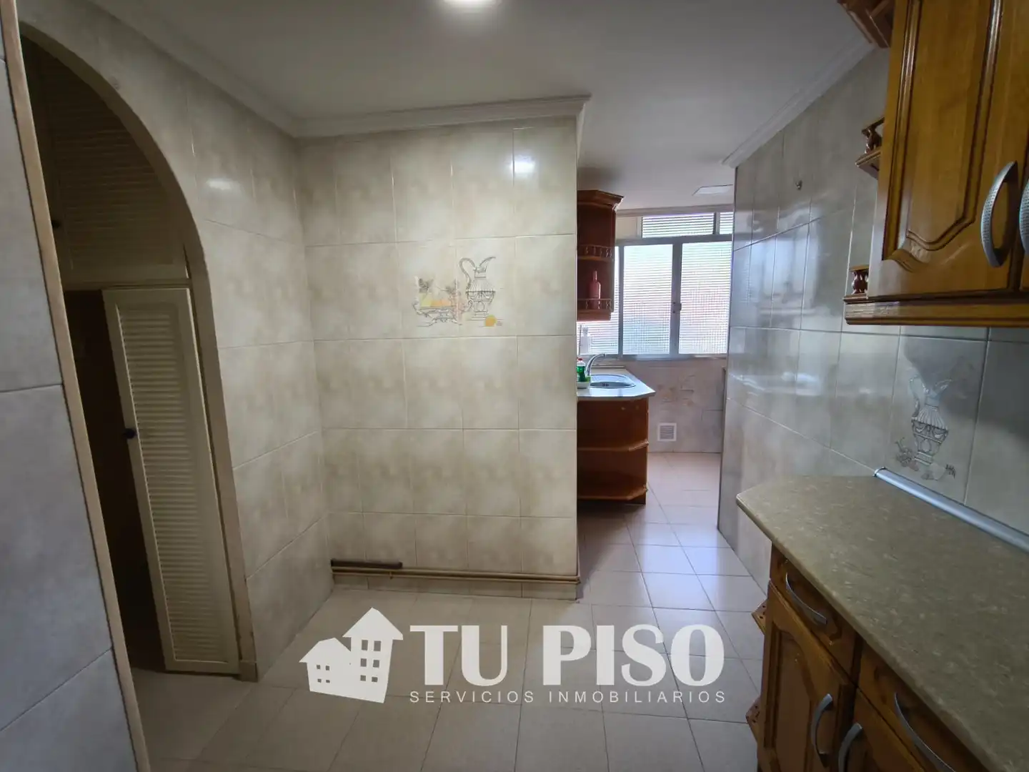 Cocina de Piso en venta en Fuenlabrada con Calefacción, Parquet y Terraza