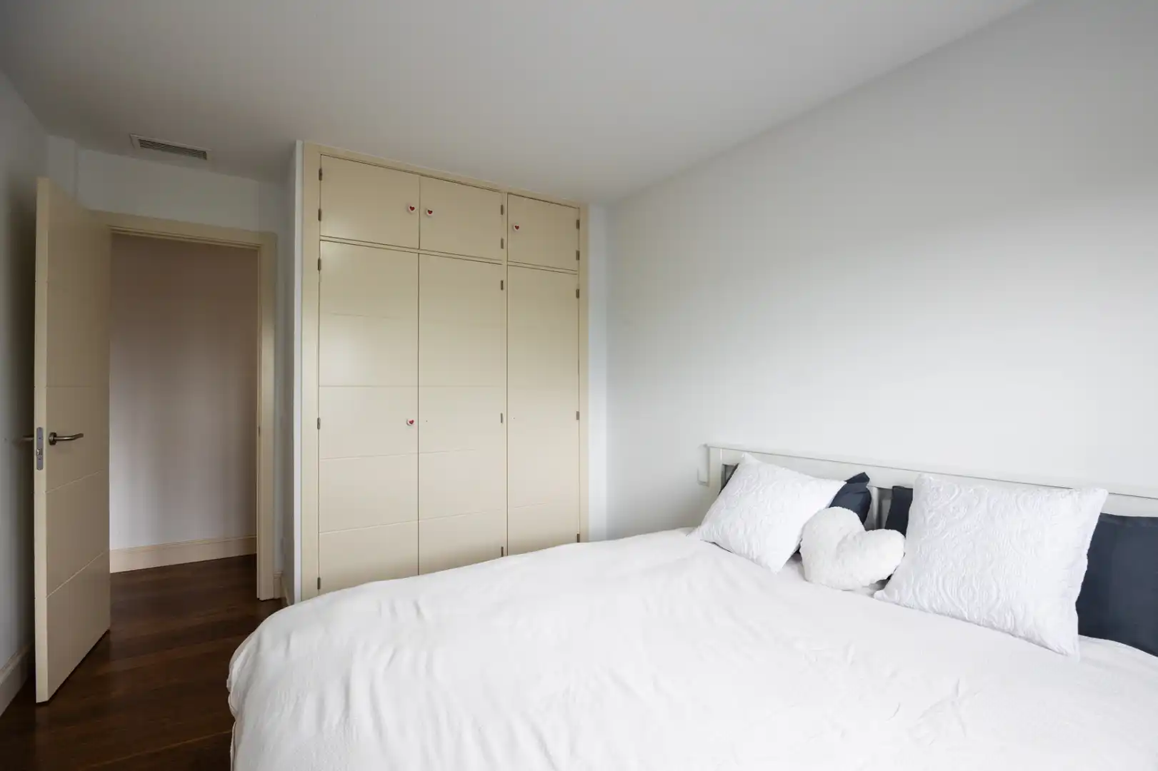 Habitación de Casa o chalet en venta en Layos con Aire acondicionado, Calefacción y Jardín privado