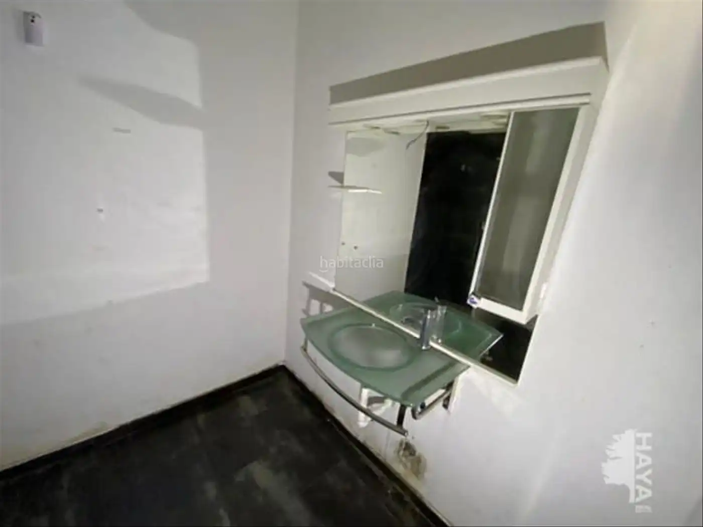 Bathroom of Duplexes for sale in Mataró  with Air Conditioner