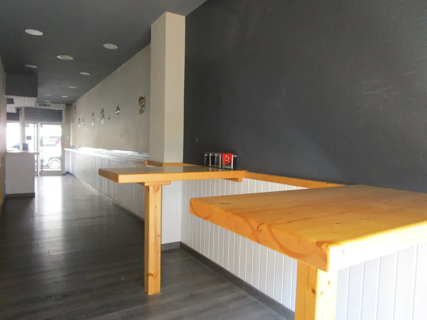 Local de alquiler en Santiago de Compostela  con Terraza y Amueblado