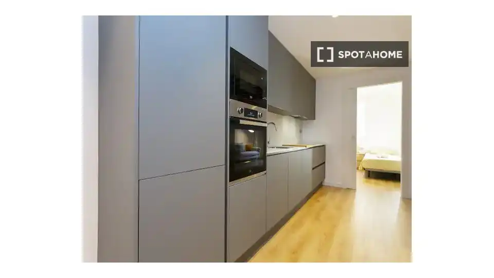 Flat with terrace to rent in Ciutat Vella, imagen 9