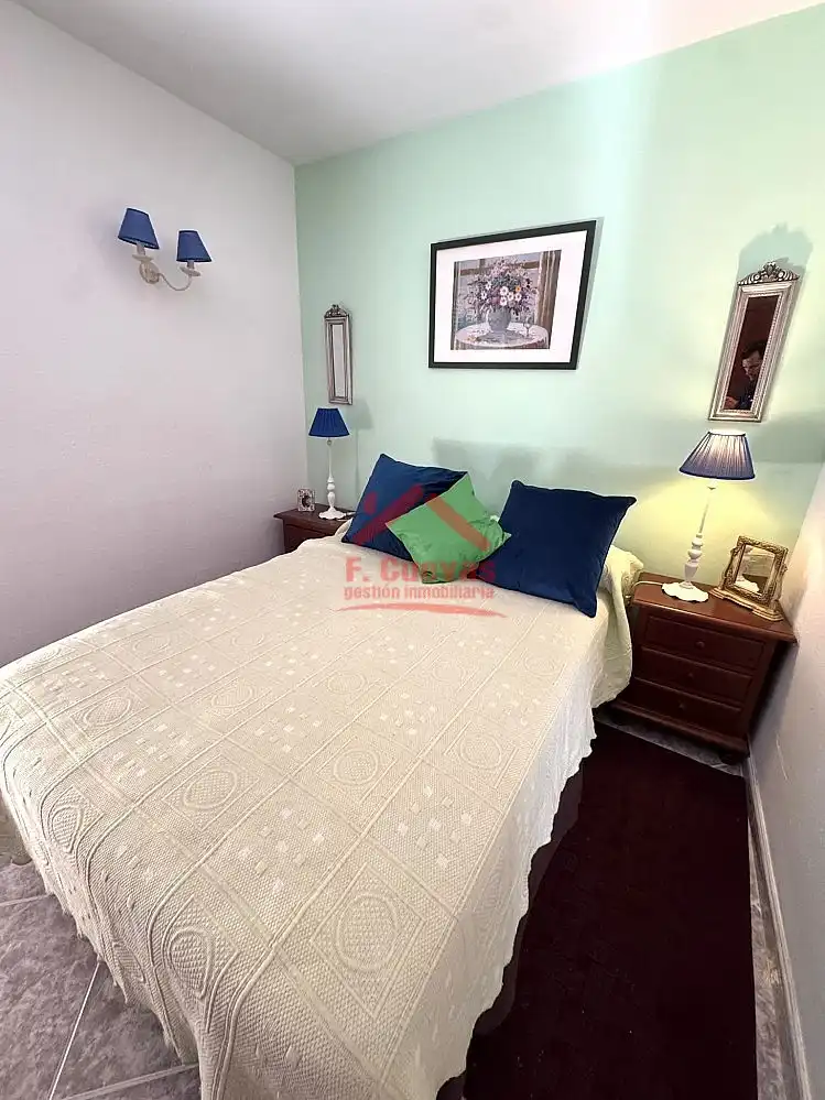 Habitación de Apartamento en venta en Algarrobo con Aire acondicionado, Calefacción y Jardín privado