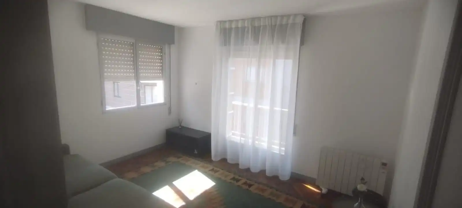 Bedroom of Flat for rent in Redondela  with Heating