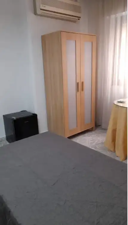 Habitación de Piso en venta en Granada con Aire acondicionado, Calefacción y Amueblado