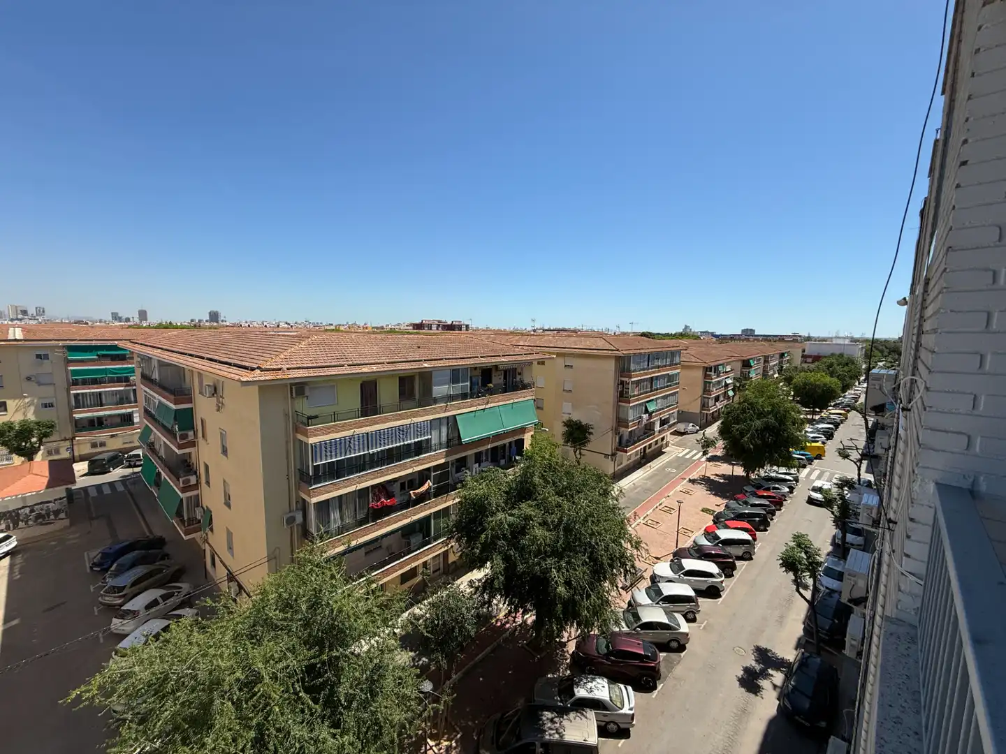 Exterior view of Flat for sale in Massanassa  with Air Conditioner and Balcony