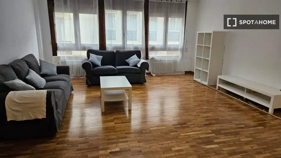 Habitación en Paseo Independencia