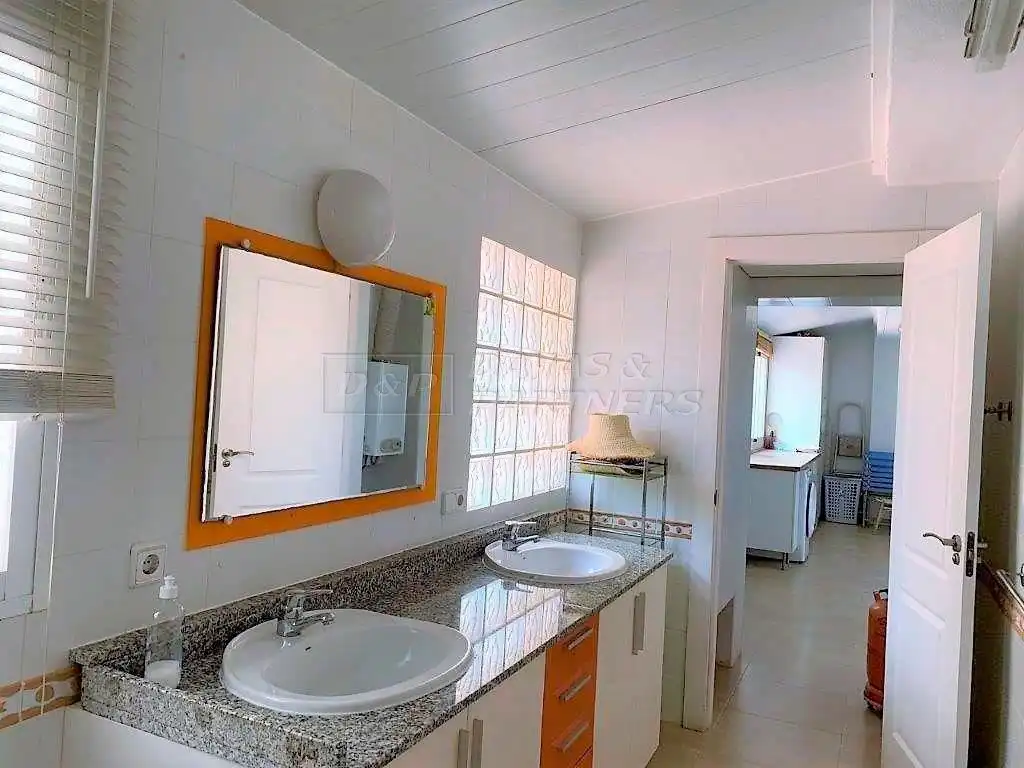 Bathroom of Houses for sale in Orihuela  with Air Conditioner, Private garden and Terrace
