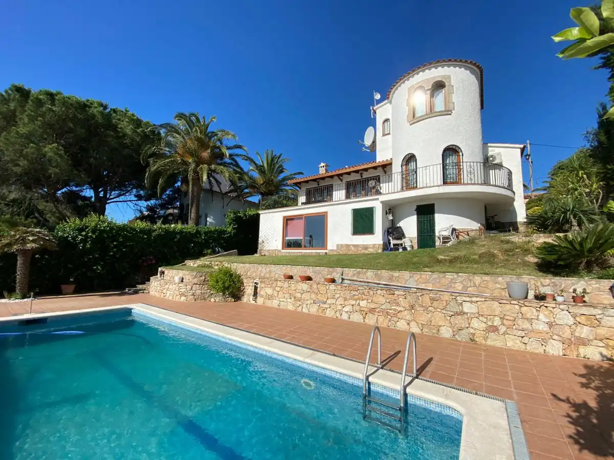Casa con terraza en venta en Platja d'Aro