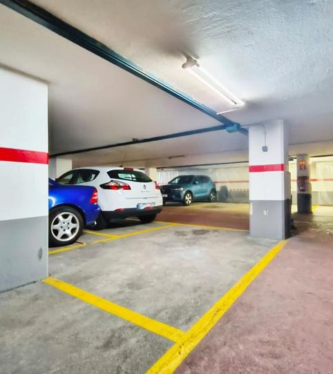 Foto 2 von Garage zur Miete in Gros, Donostia - San Sebastián