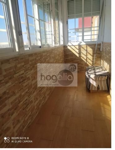 Flat to rent in  Sevilla Capital  with Air Conditioner and Terrace