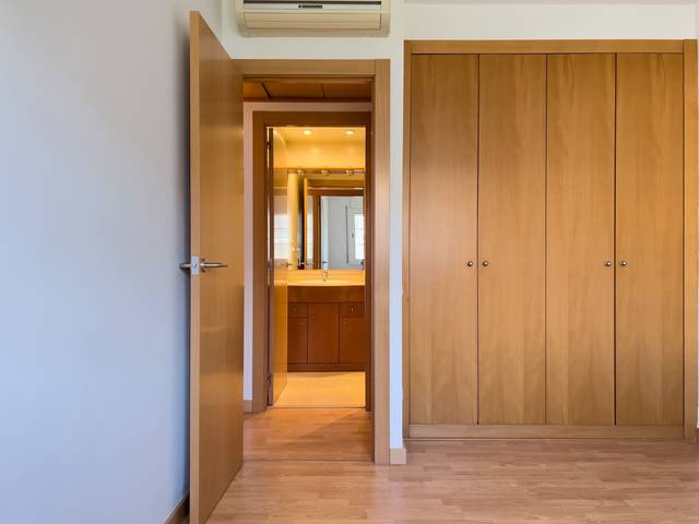 Piso en Venta en CAMELIAS en Centre
