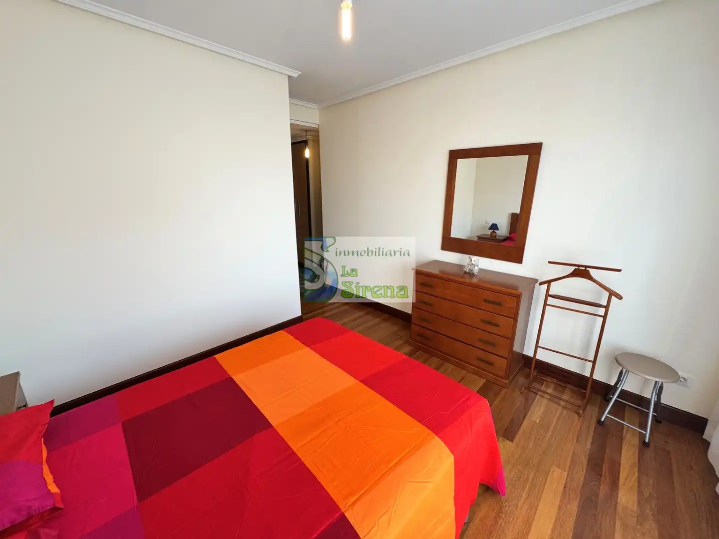 Habitación de Piso en venta en Castro-Urdiales con Calefacción, Terraza y Trastero
