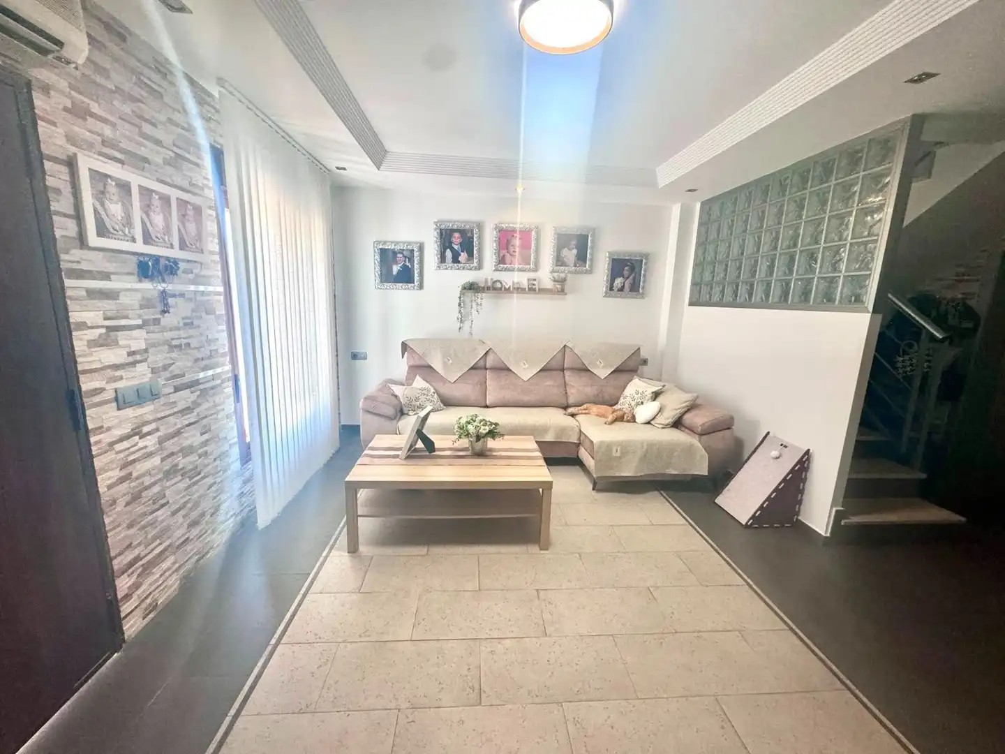 Sala de estar de Casa adosada en venta en Barbate