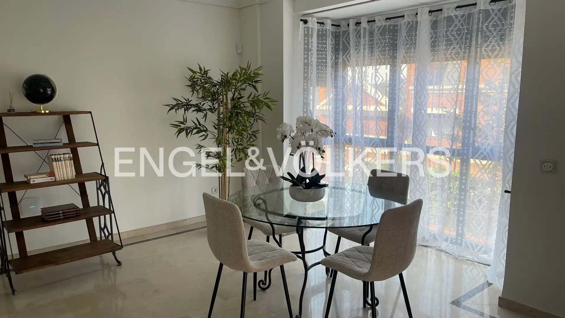 Comedor de Piso en venta en Madrid con Aire acondicionado, Calefacción y Piscina