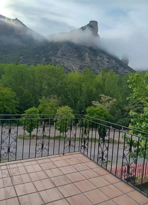 Chalet con terraza en venta en Valle de Sedano, imagen 8