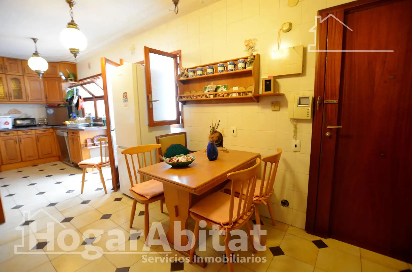 Cuina de Pis en venda en Alicante / Alacant amb Aire condicionat, Terrassa i Moblat