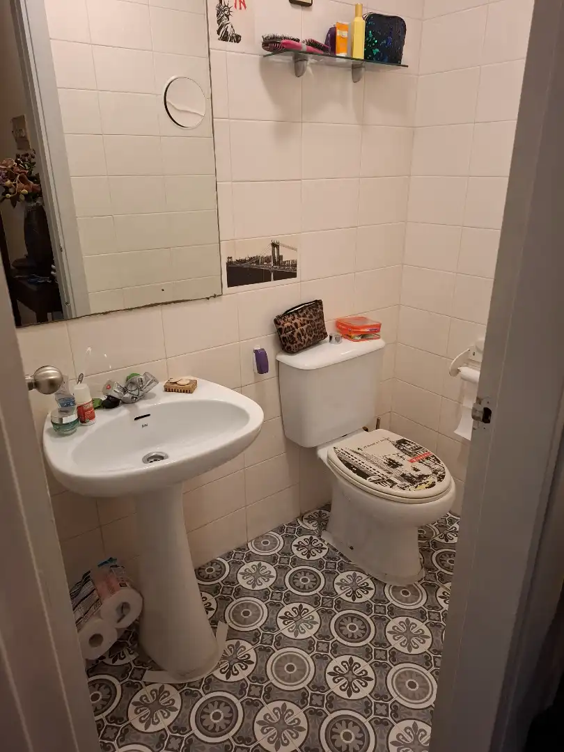 Baño de Ático en venta en Badalona con Aire acondicionado, Calefacción y Horno