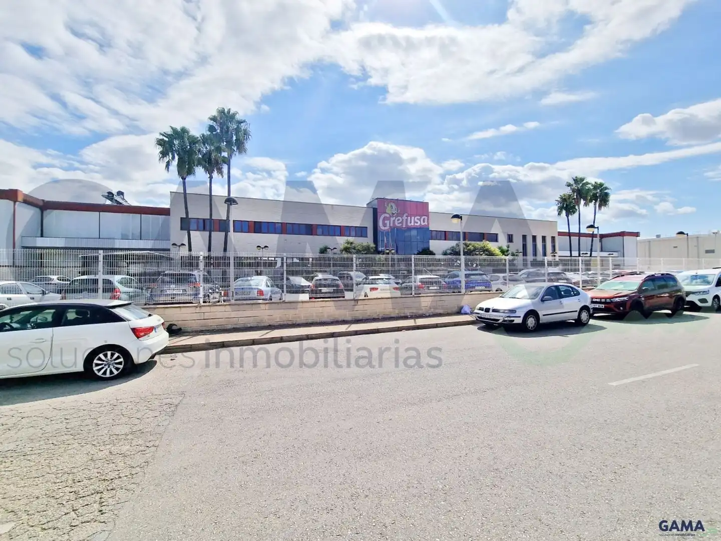 Business premises for sale in Casc Urbà, imagen 4