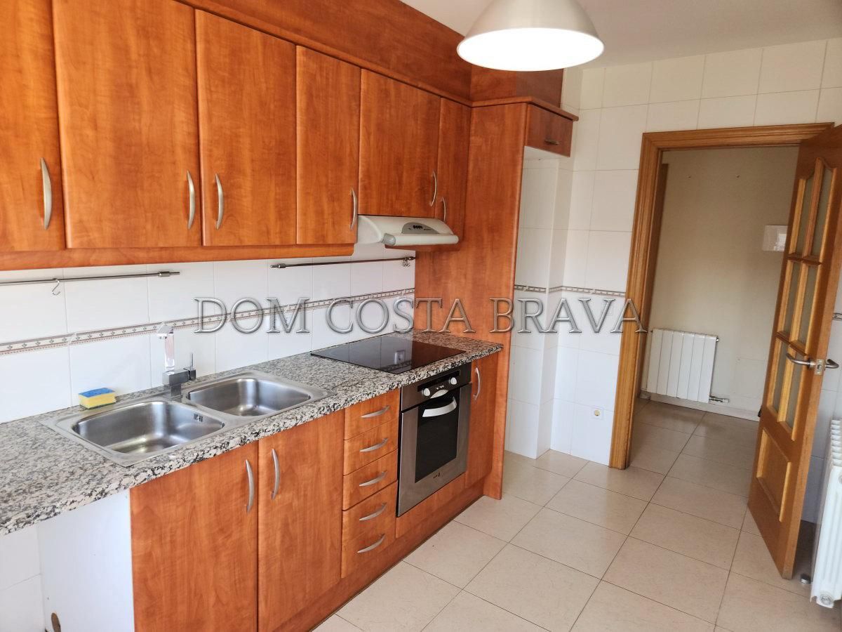 Kitchen of Apartment for sale in Olot  with Heating
