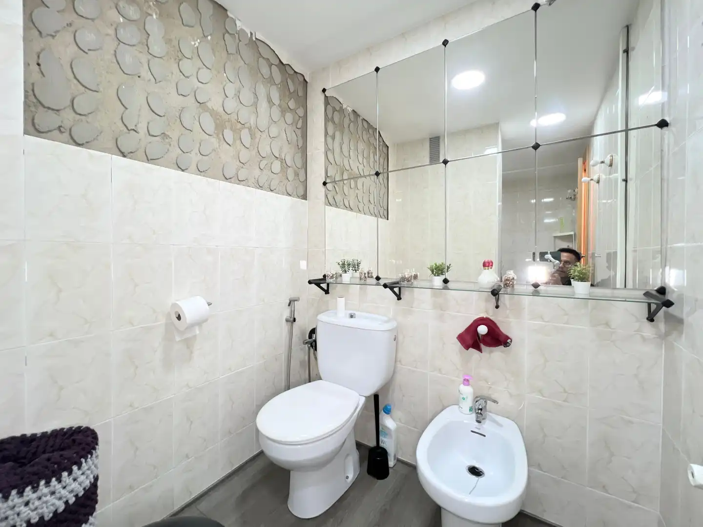 Bathroom of Flat for sale in Badalona