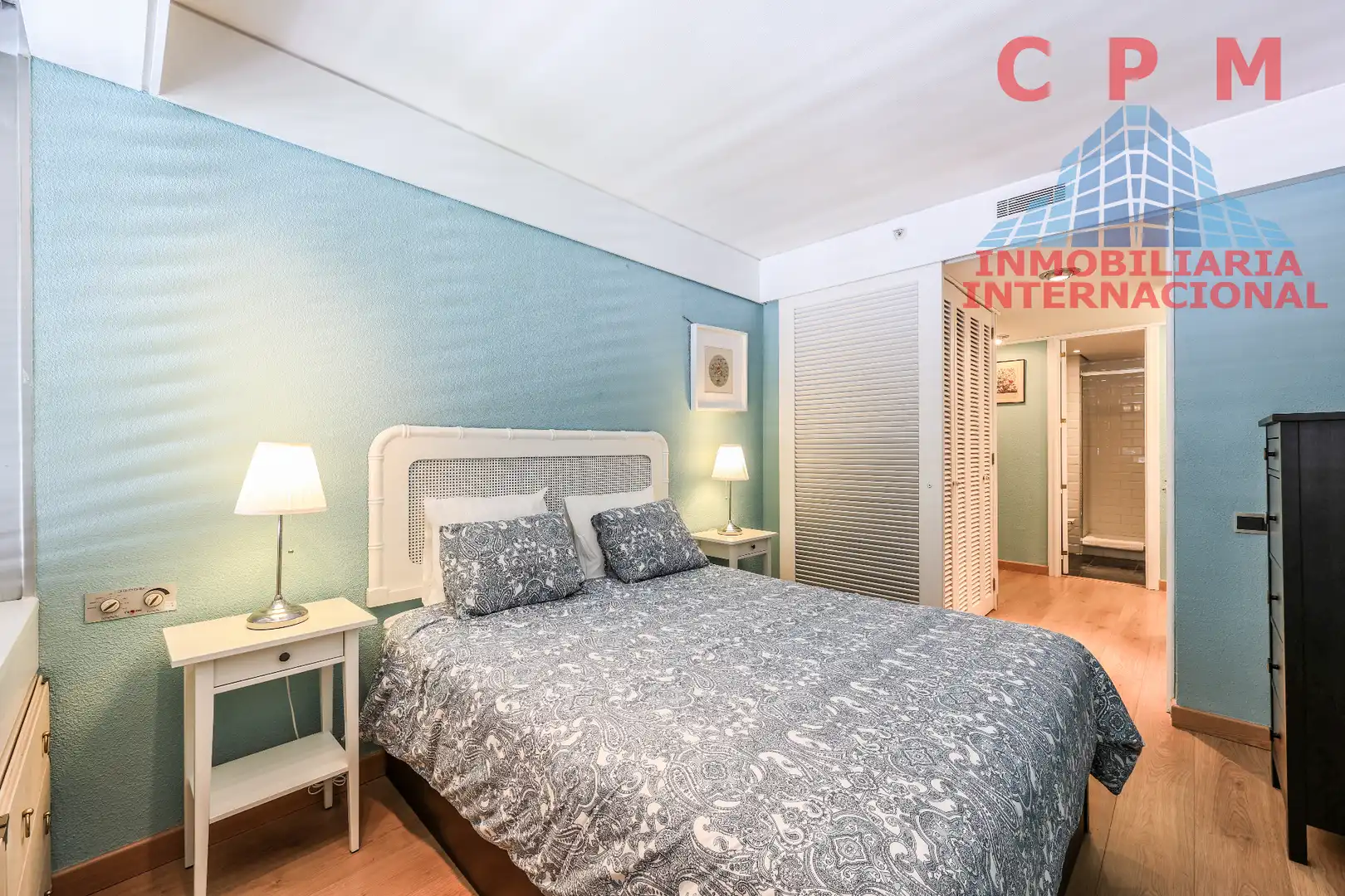 Schlafzimmer von Wohnung zur Miete in Madrid mit Klimaanlage, Heizung und Parkett
