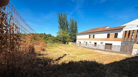 Foto 4 de Residencial en venda a Calle Iglesia Nueva, 1, Castaño del Robledo, Huelva