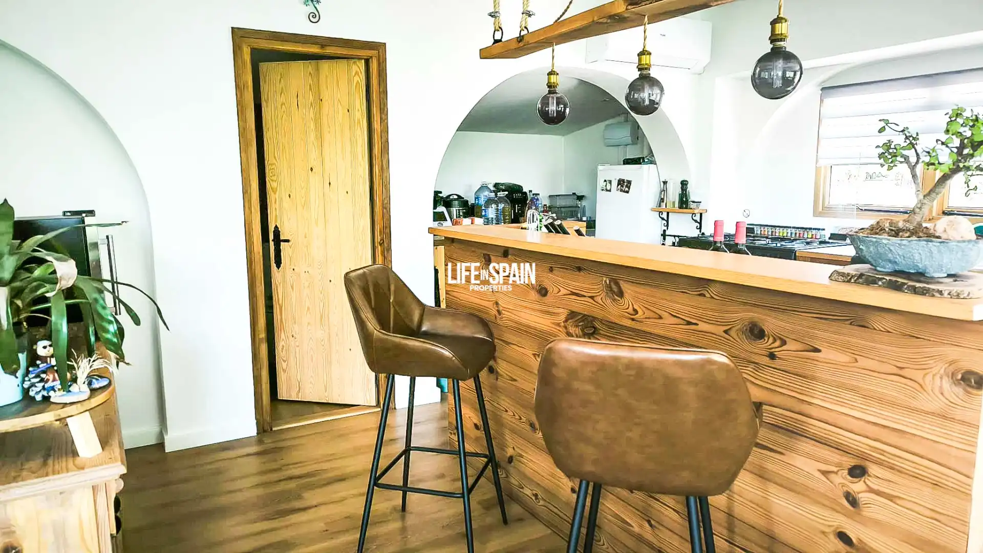 Country house zum Verkauf in Rasquera mit Klimaanlage, Privatgarten und Terrasse