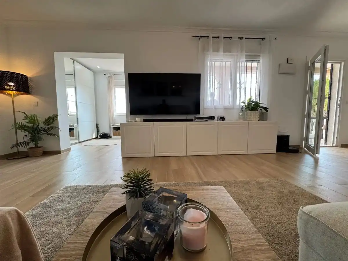 Sala de estar de Casa o chalet en venta en Rojales con Jardín privado