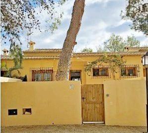 Foto 3 de Casa adosada en venda a Pinar del Advocat - Cometa, Moraira