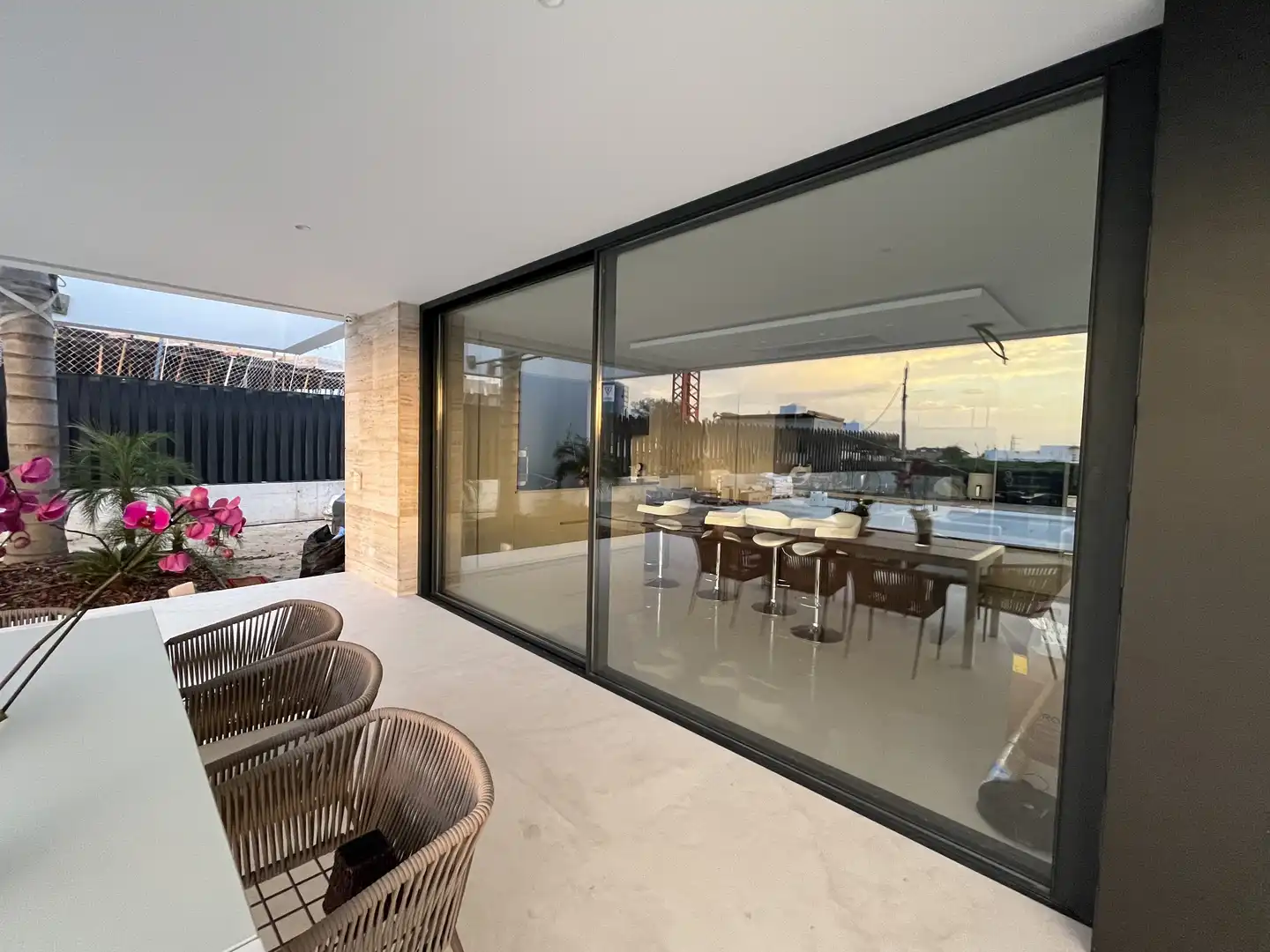 Chalet con terraza en venta en Avenida Grecia 51, imagen 4