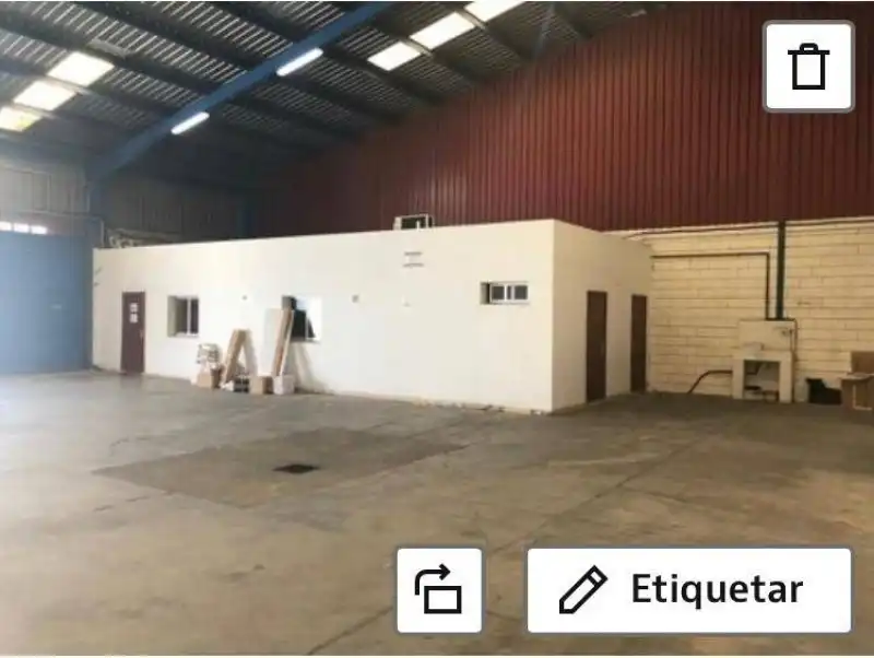 Nau industrial en venda a Ruta de la Plata
